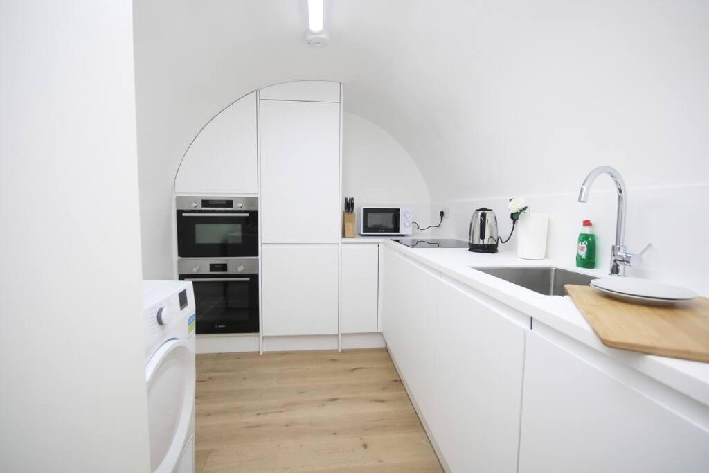 ロンドンLovely Flat In Baker Streetアパートメント エクステリア 写真